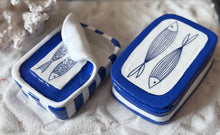 Load image into Gallery viewer, Sardin trinket / jewellery box /home decoration